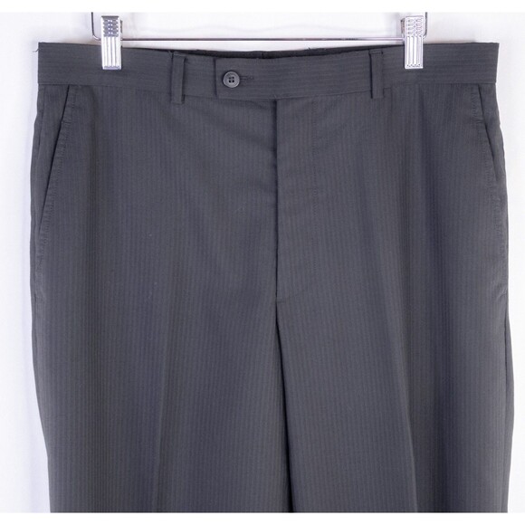 JF Ferrar 2-Pcs Suit Gray Modern Fit Jacket Blazer Sz 40L Pants 34X32 EUC Poly - Picture 14 of 16